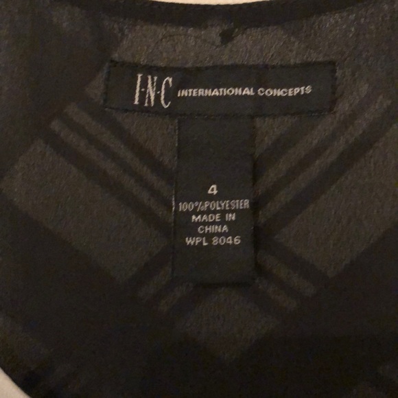 Blouse - Picture 2 of 2